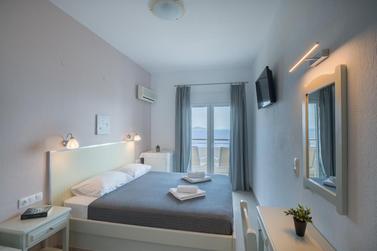 Pantheon Hotel Patitiri  Bagian luar foto